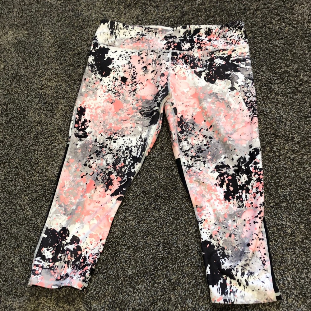 Fabletics splatter print mesh back workout capris